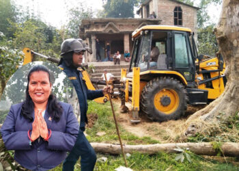 बेलडाँडीका उपाध्यक्ष शान्ति नाथले ३ तले घर बचाउन अन्यलाई उस्काउँदै