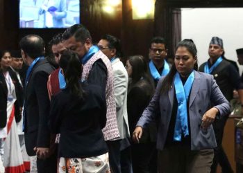 रास्वपाको नीलो दोसल्लाप्रति कांग्रेसको आपत्ती, सदनबाट निष्कासन गर्न माग