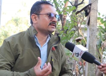 भीमदत्त नगरपालिकाको बैठकमै वडा अध्यक्षमाथि दुर्व्यवहार