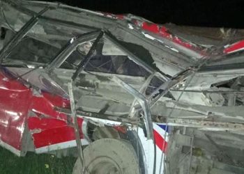 बैतडीको पुर्चौडी जन्ती बस दुर्घटना: एउटै परिवारका चार दाजुभाइ र चार बाबु–छोरा सहित १३ जनाको निधन