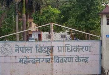 विद्युत् आपूर्ति अनियमित हुँदा कञ्चनपुरका व्यवसायी र कृषक प्रभावित
