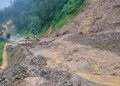 दार्चुला–गोकुलेश्वर सडकमा पहिरो, यातायात सेवा प्रभावित